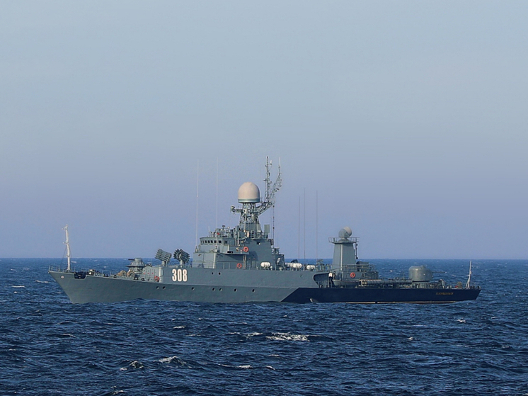 Балтийские моряки провели учения по уничтожению подводных лодок противника