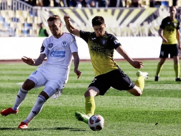 Астраханский «Волгарь» упустил победу в матче против «Волги»