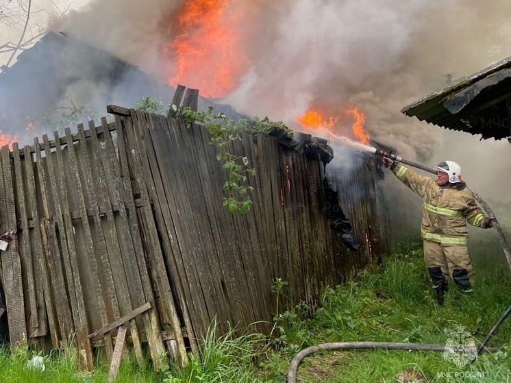 За сутки в Калужской области загорелись три дома