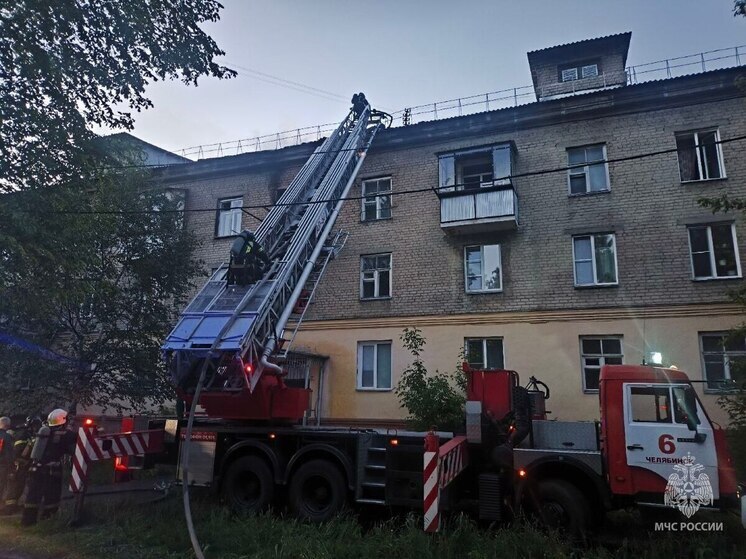 Один человек погиб и один пострадал в ночном пожаре в Челябинске