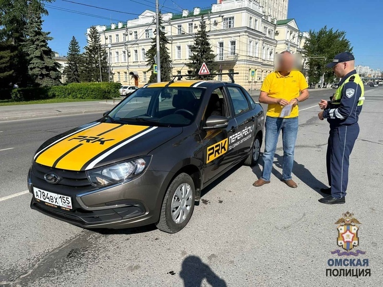 В Омске автоинструкторы обучали на запрещённых улицах