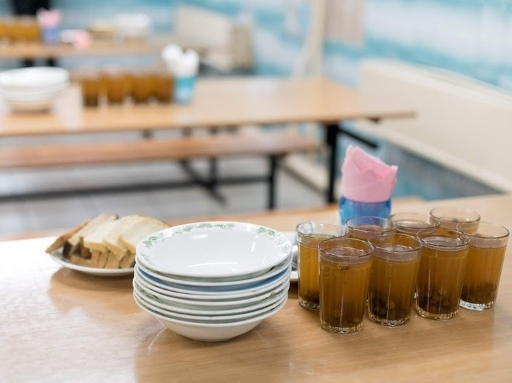 Волгоградцам рассказали, какой напиток будет полезен в летнюю жару