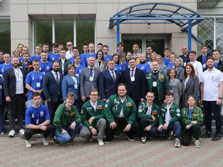 Лидеры студенческих отрядов «Россети Центр» и «Россети Центр и Приволжье» подготовились к летнему трудовому сезону в очной Школе командиров