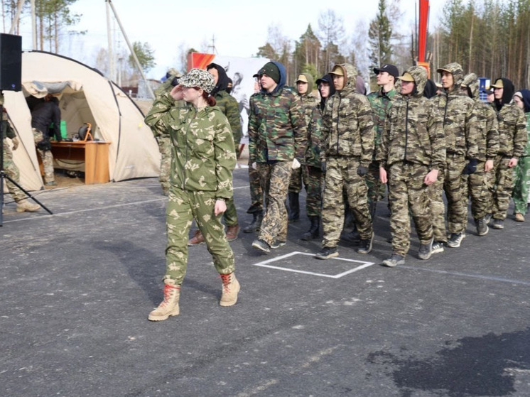 Школьники Нягани приняли участие в учебных военно-полевых сборах