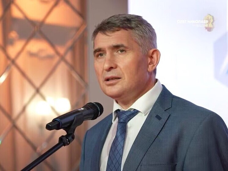 Олег Николаев поздравил предпринимателей с праздником