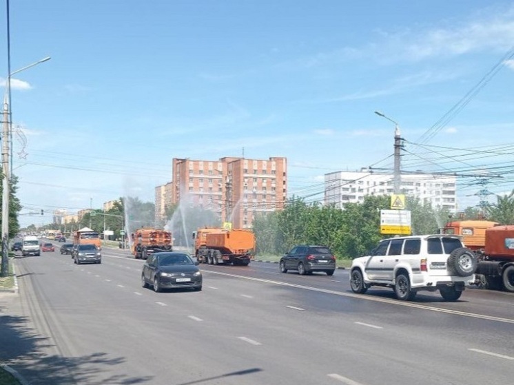 В Туле продолжаются работы по благоустройству улиц
