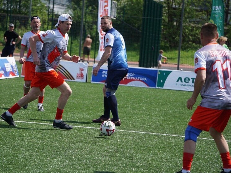 Легенды футбола победили в матче против сборной Пушкино