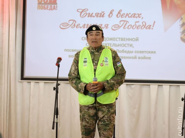 Оперный певец из Узбекистана приехал в Вологду на велосипеде и дал концерт
