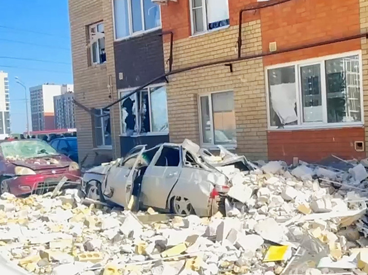 Владельцы разбитых при взрыве в Ставрополе машин получат по 100 тысяч рублей
