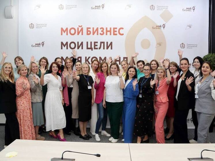 Дронов поздравил новгородских предпринимателей с праздником