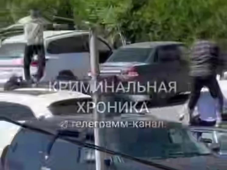 В Дагестане задержали участников свадебного кортежа, ехавших на крышах машин