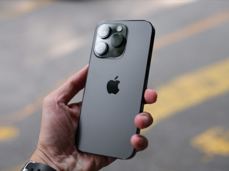 Чукотский студент отсудил деньги за бракованный iPhone