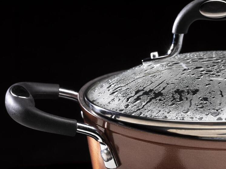 Ученые из Китая выяснили, что происходит с водой при многократном кипячении