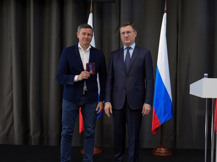 Председатель Правительства ЛНР получил медаль от Минэнерго РФ