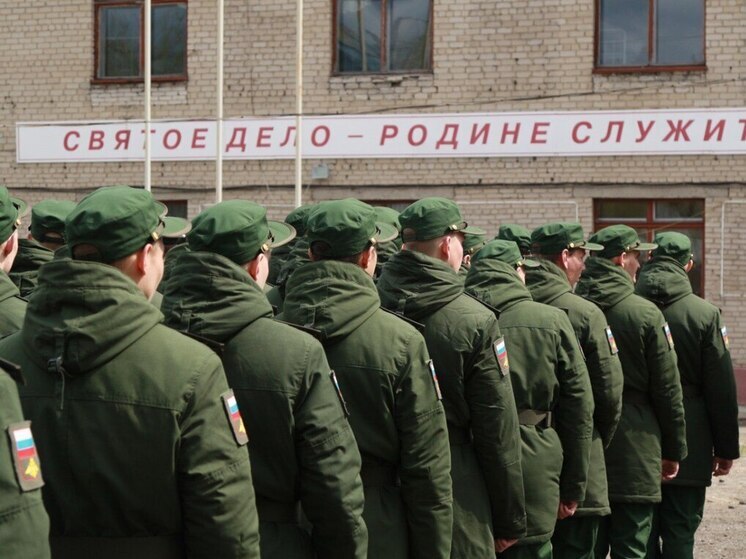 В Алтайском крае в 2025 году 22 участника СВО из числа детей-сирот получили жилье