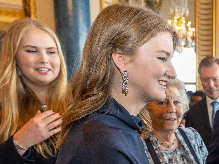 Бельгийская принцесса Елизавета оказалась под угрозой из-за запрета Гарварда на приём иностранных студентов