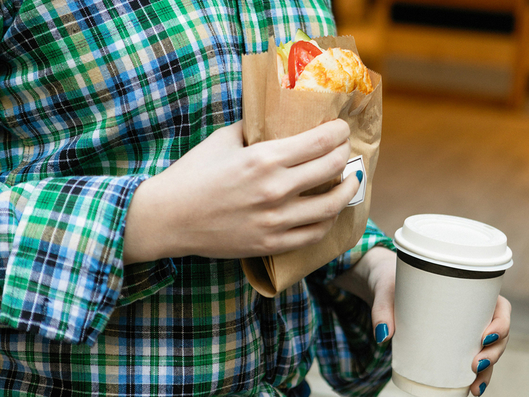 Учёные Королевского колледжа Лондона увидели связь между жиром на животе и развитием псориаза