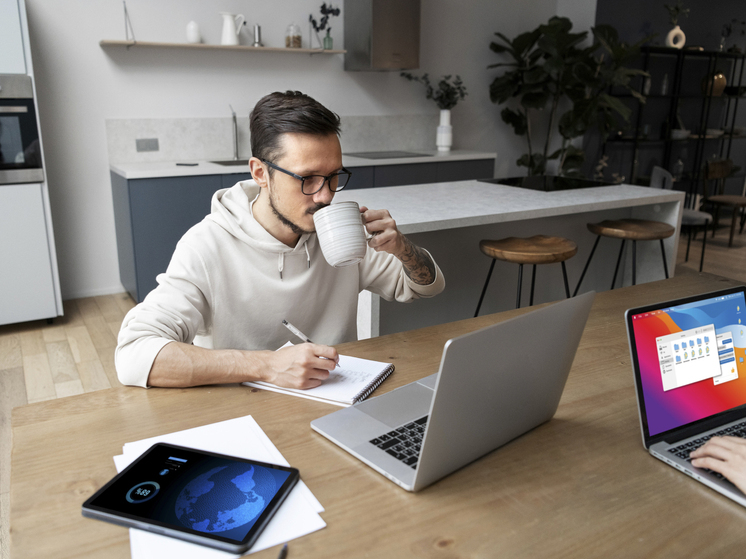 Эксперт Долякова: в России все меньше руководителей, готовых брать сотрудников на удаленку