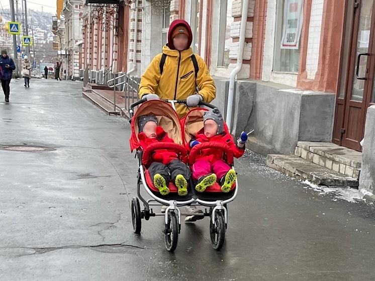 Почти двести малышей родились за неделю в Саратовской области