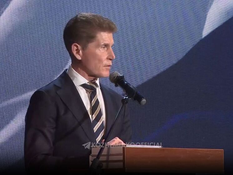 Олег Кожемяко поздравил приморских пограничников с праздником