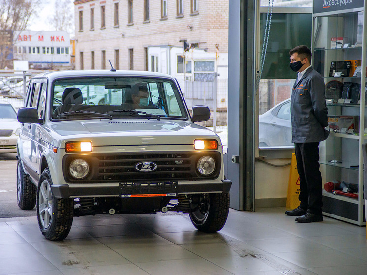 Челябинцам стали выдавать меньшие суммы в кредит на покупку авто