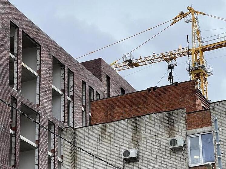 В Краснодаре выявили 14 нелегальных мигрантов на стройке