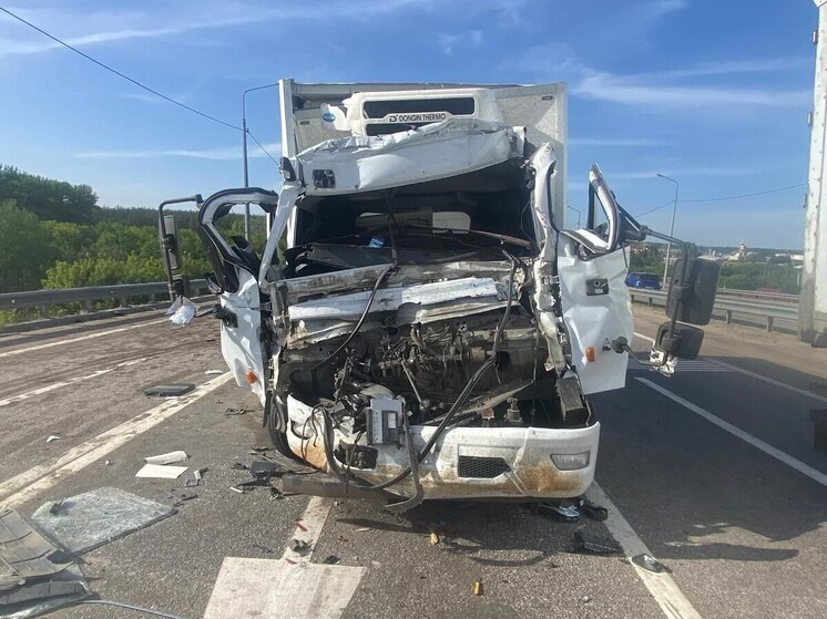 По факту аварии с 15-ю пострадавшими под Воронежем возбуждено уголовное дело