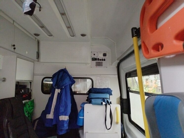 Часть водителей скорой помощи в Калининградской области летом уйдет работать в такси