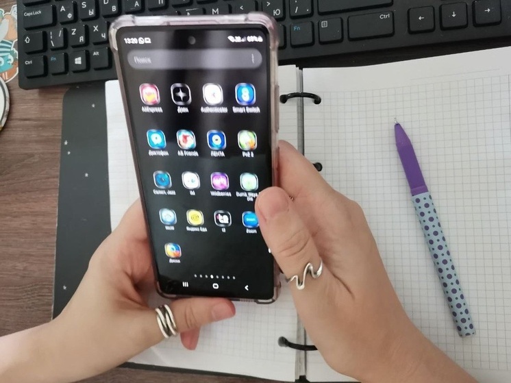  С 1 июля 2025 года SIM-карты иностранных граждан в Иркутской области будут заблокированы без подтверждения данных