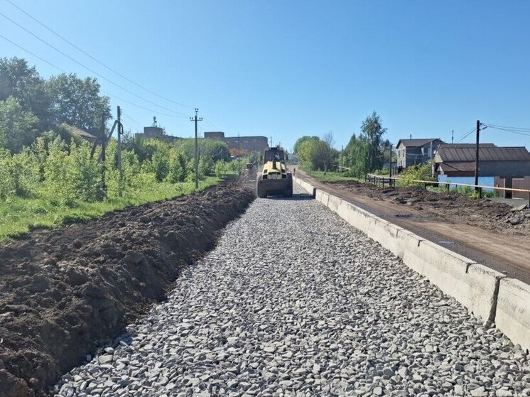 На Лапсарском проезде продолжается капитальный ремонт дороги