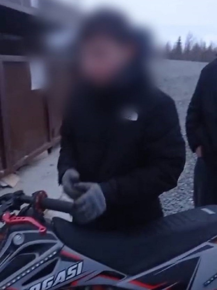 Пьяного подростка на мотоцикле поймали в Аксарке