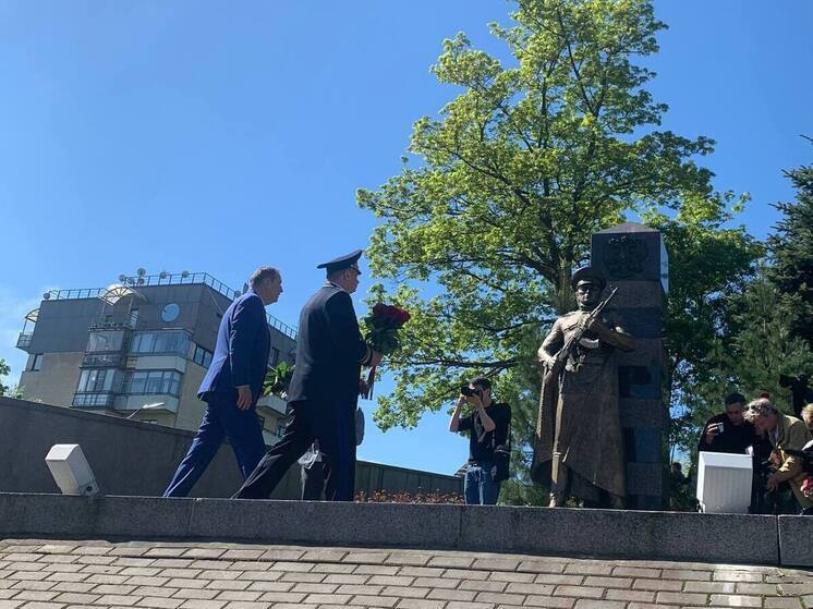 Губернатор Дрозденко объяснил, почему День пограничника — особый праздник