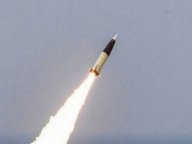 Mirror: США сняли ограничения на удары ракетами вглубь РФ при Байдене