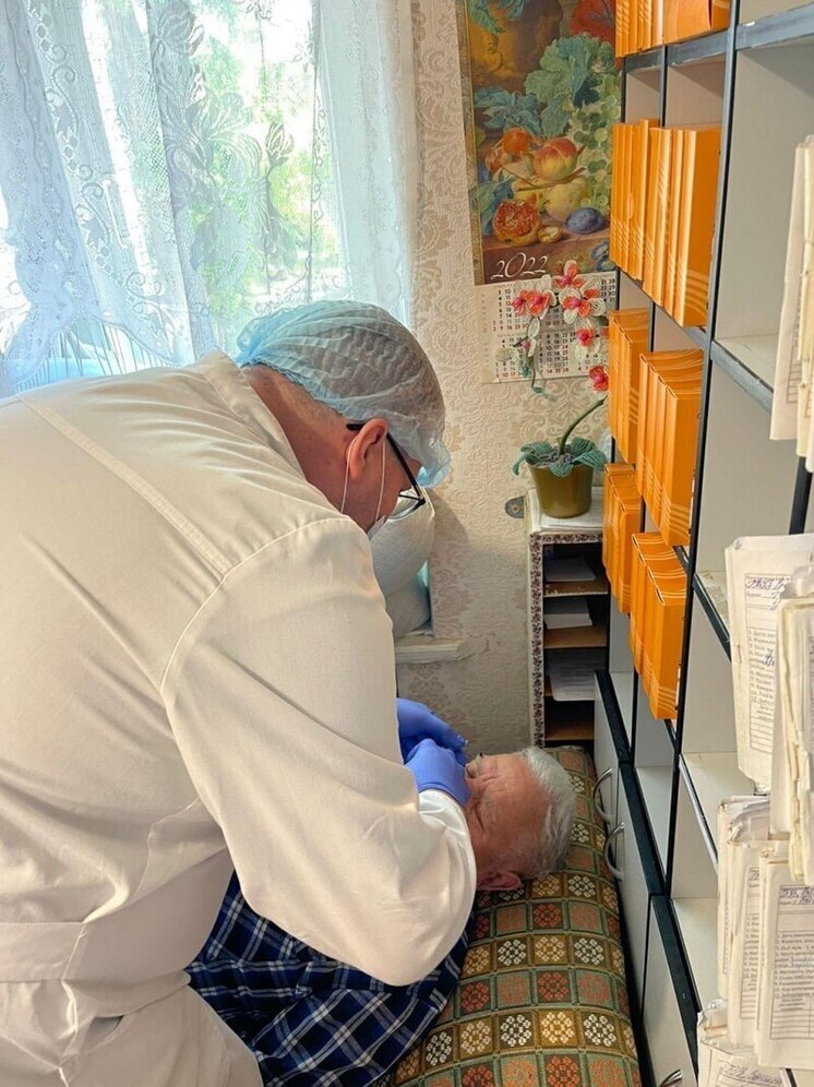 Врачи из Карелии проводят приемы в Васильевском округе