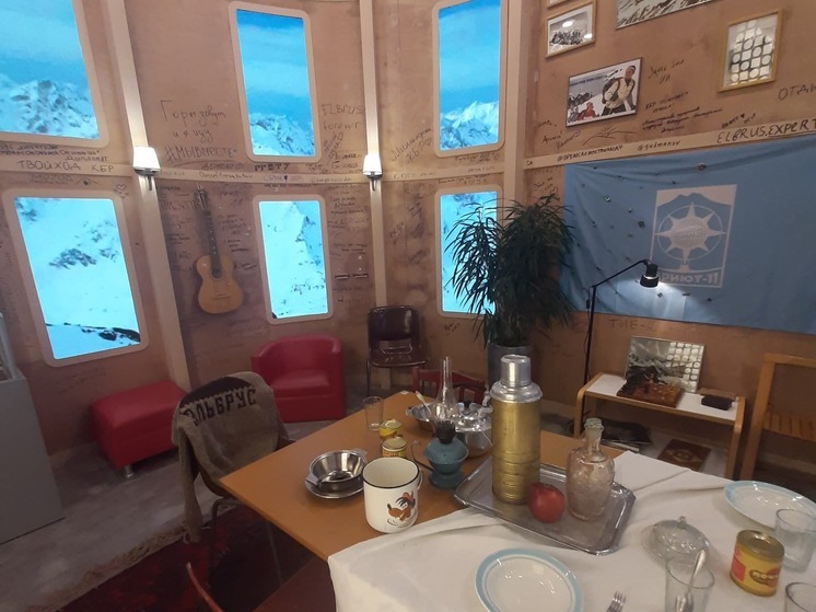 12-метровые глубинные сваи используют на Эльбрусе при строительстве «Приюта 11»