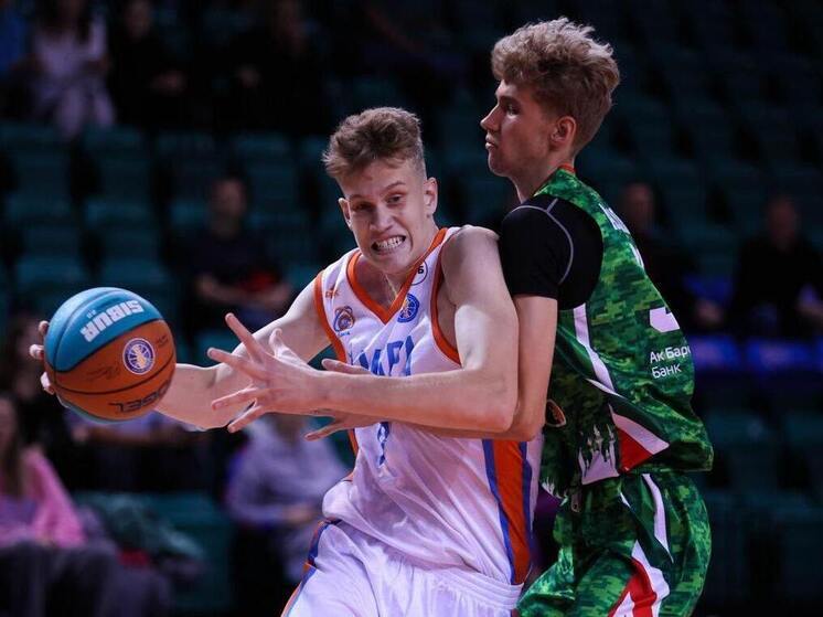 Игроков «Самары» Калинина и Пивцайкина включили в состав сборной до 19 лет