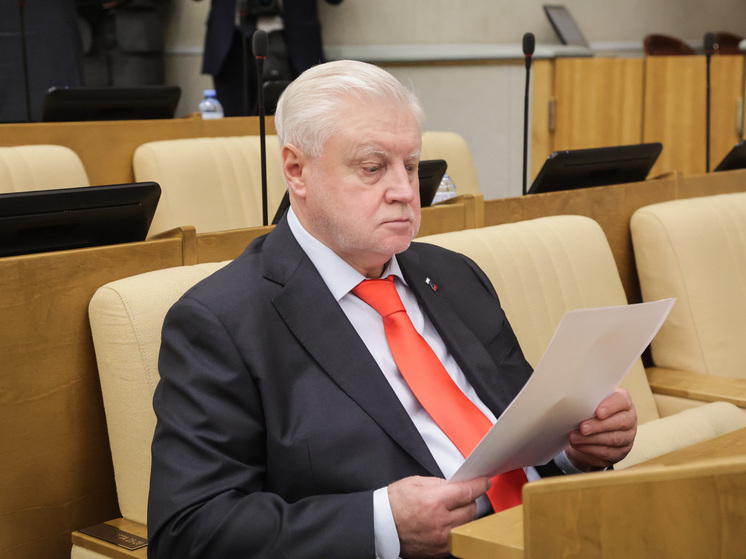 Депутат Миронов предложил правительству сдержать рост тарифов ЖКХ и цен на продукты