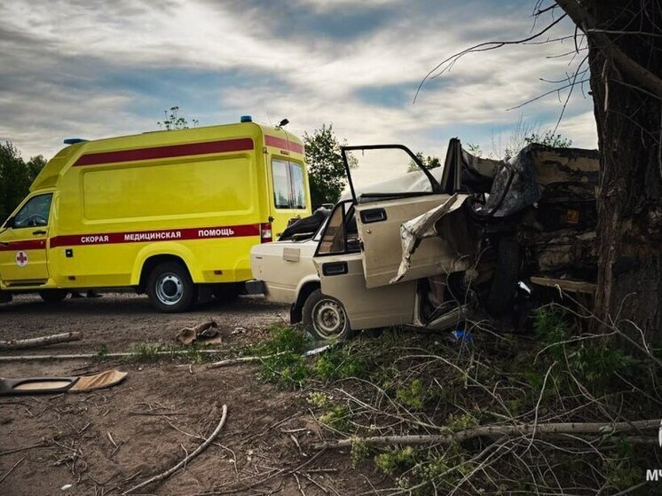 В ЛНР в аварии погиб человек и ещё двое пострадали