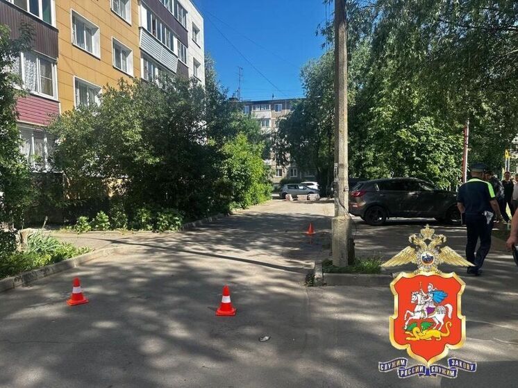 В Бронницах автоледи задавила трехлетнюю девочку