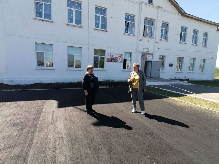 В Бековском и Пачелмском районах завершаются работы по асфальтированию значимых объектов