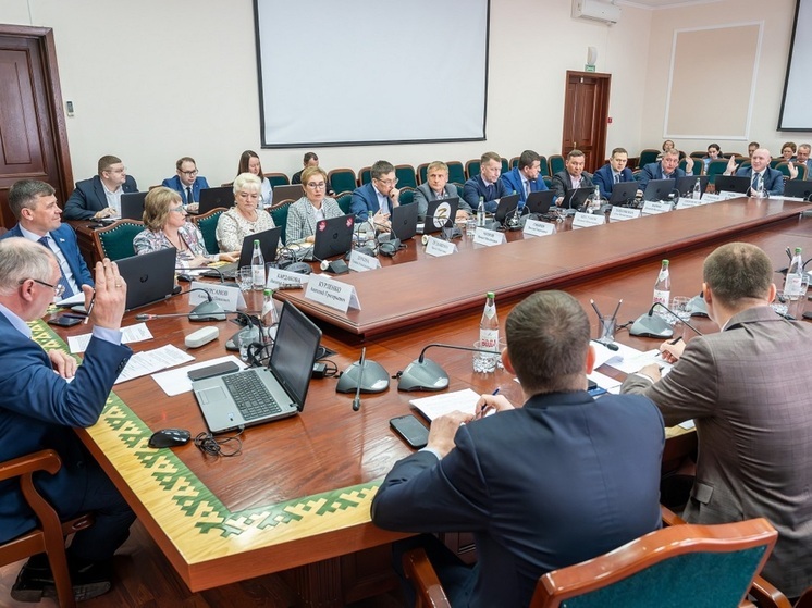 Парламентарии НАО включили в повестку сессии 18 вопросов