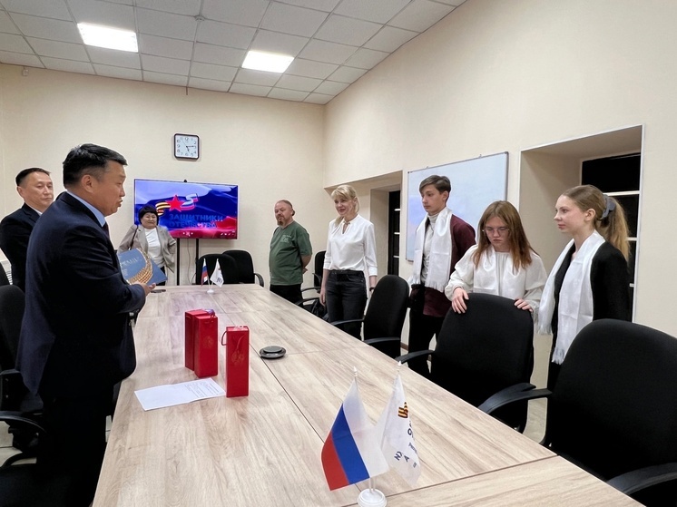 Филиал фонда "Защитники Отечества" посетила делегация из Луганской Народной Республики