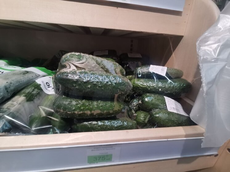 Свежие огурцы, доставленные из Приморья в Хабаровский край, заинтересовали проверяющих