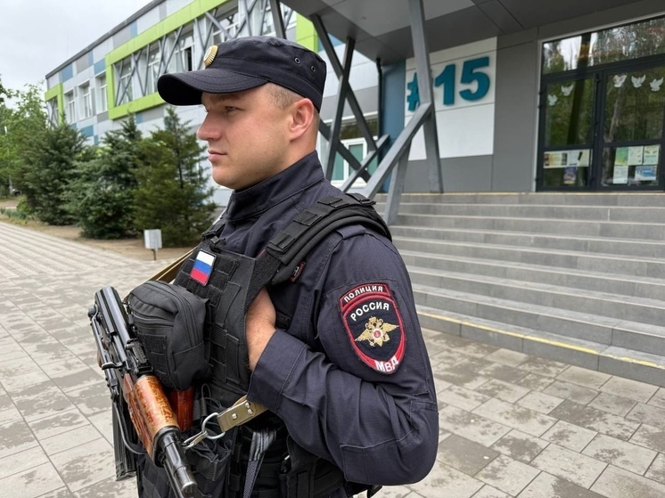 В Запорожье обеспечили безопасность на празднике «Последний звонок»