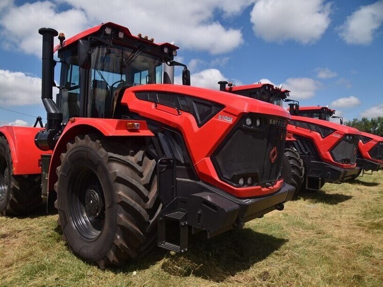 В ДНР нужно до конца 2025 перерегистрировать сельхозтехнику