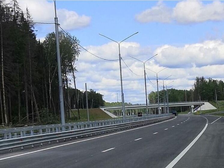 В Тарусском районе осветили дорогу