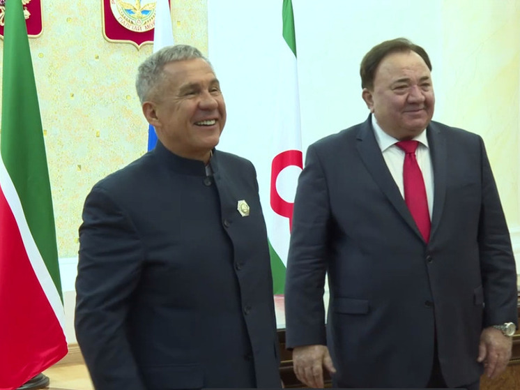 Главе Татарстана Рустаму Минниханову в Ингушетии вручили орден «За заслуги»