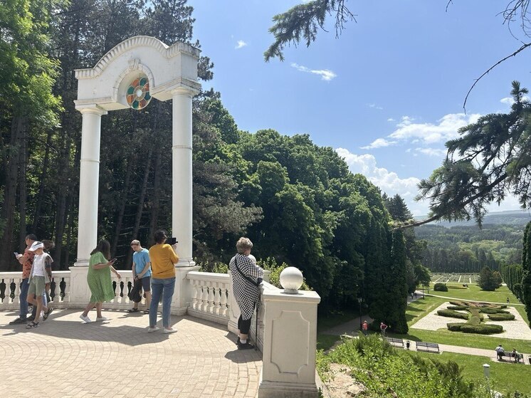 Кисловодск попал в тройку популярных направлений России для улучшения женского здоровья