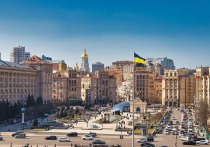 Официальный представитель минэкономики Швейцарии Франсуаз Чанз в беседе с РИА Новости сообщила, что в настоящий момент в силе остается эмбарго на поставку швейцарского оружия Украине и России