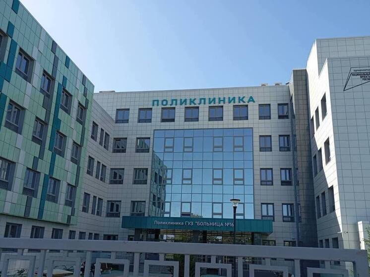 На юге Волгограда подходит к концу строительство новой поликлиники